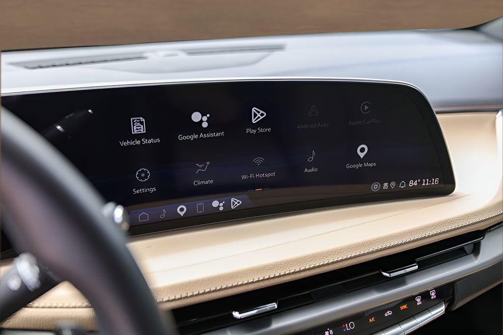 Certified 2024 Cadillac XT4 Luxury FWD image 14