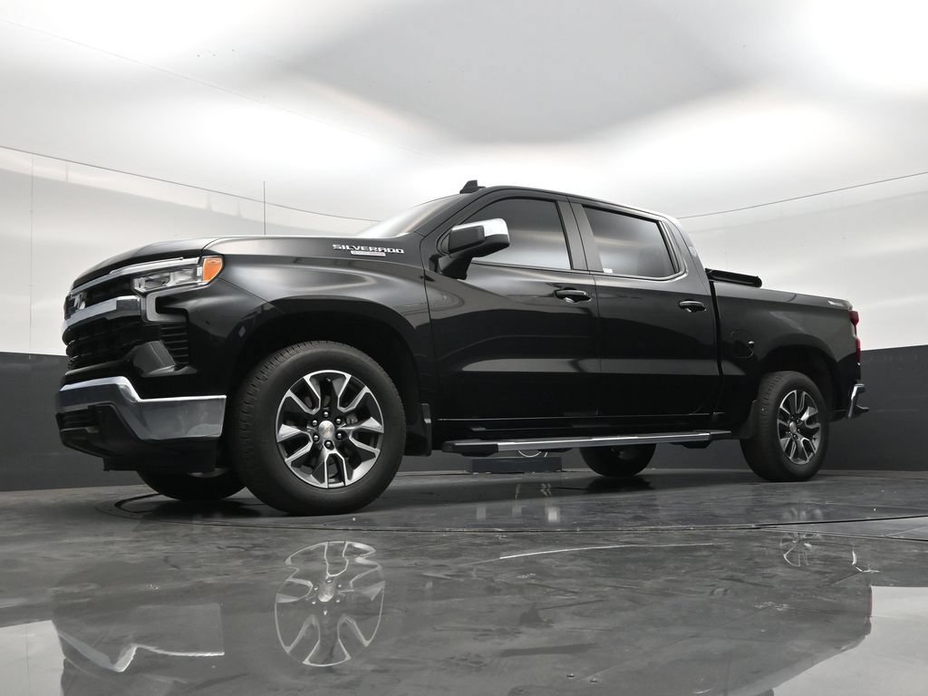 Used 2021 Chevrolet Silverado 1500 RST RWD image 17