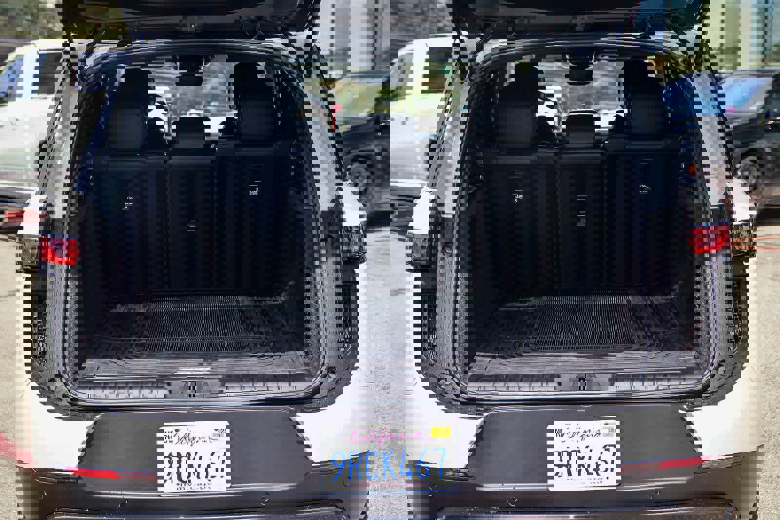 Used 2025 Land Rover Range Rover Sport SE image 29