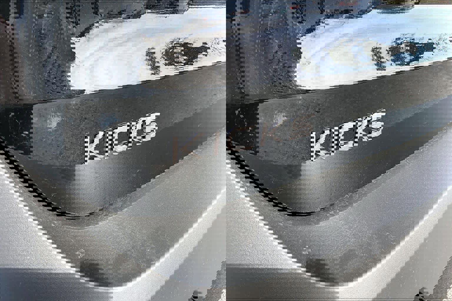 New 2026 Nissan Kicks SV image 15