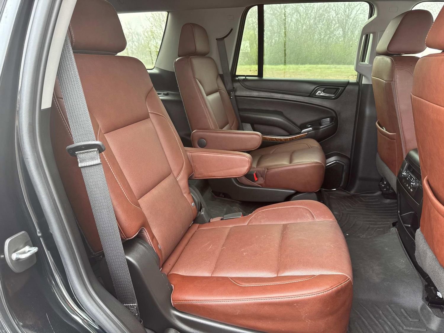 Used 2020 Chevrolet Tahoe Premier w/ Premier Plus Edition image 26