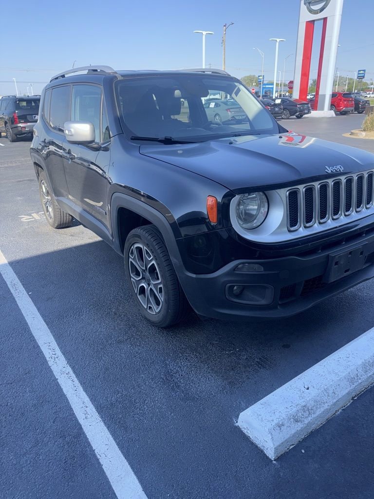 Used 2016 Jeep Renegade Limited w/ Trailer Tow Group AWD/4WD image 2