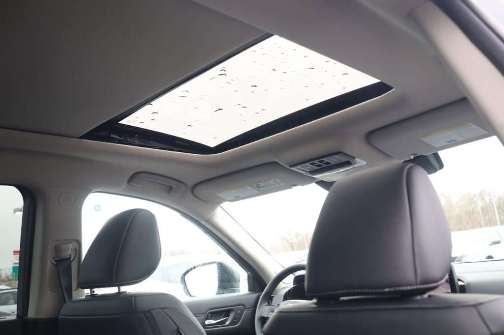 New 2026 Nissan Pathfinder Platinum image 23