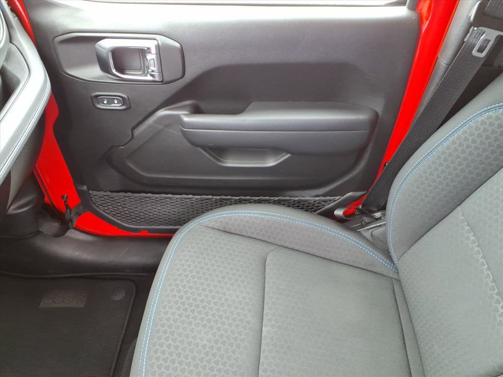 Used 2025 Jeep Wrangler Unlimited Rubicon 4xe w/ Safety Group image 32