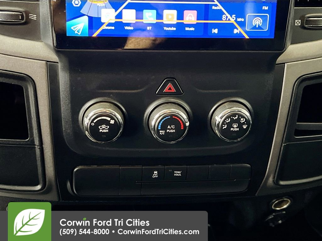 Used 2014 RAM 2500 Tradesman w/ Chrome Appearance Group AWD/4WD image 8