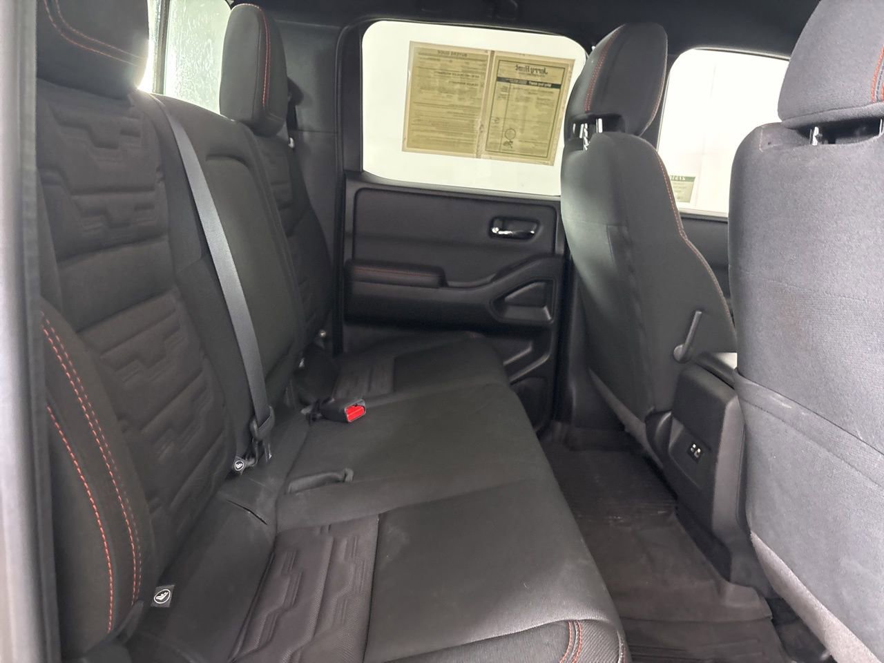 Used 2024 Nissan Frontier PRO-4X w/ Technology Package AWD/4WD image 25