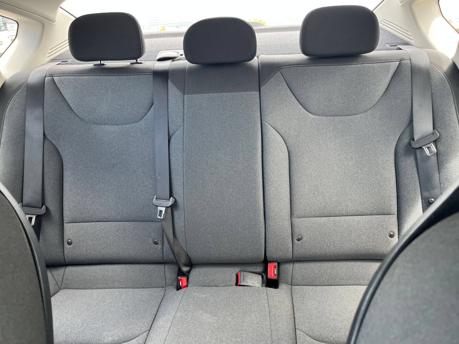 Used 2025 Kia K4 FWD image 32