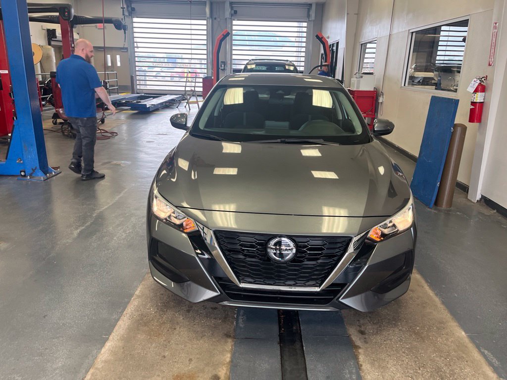 Used 2021 Nissan Sentra SV FWD image 8