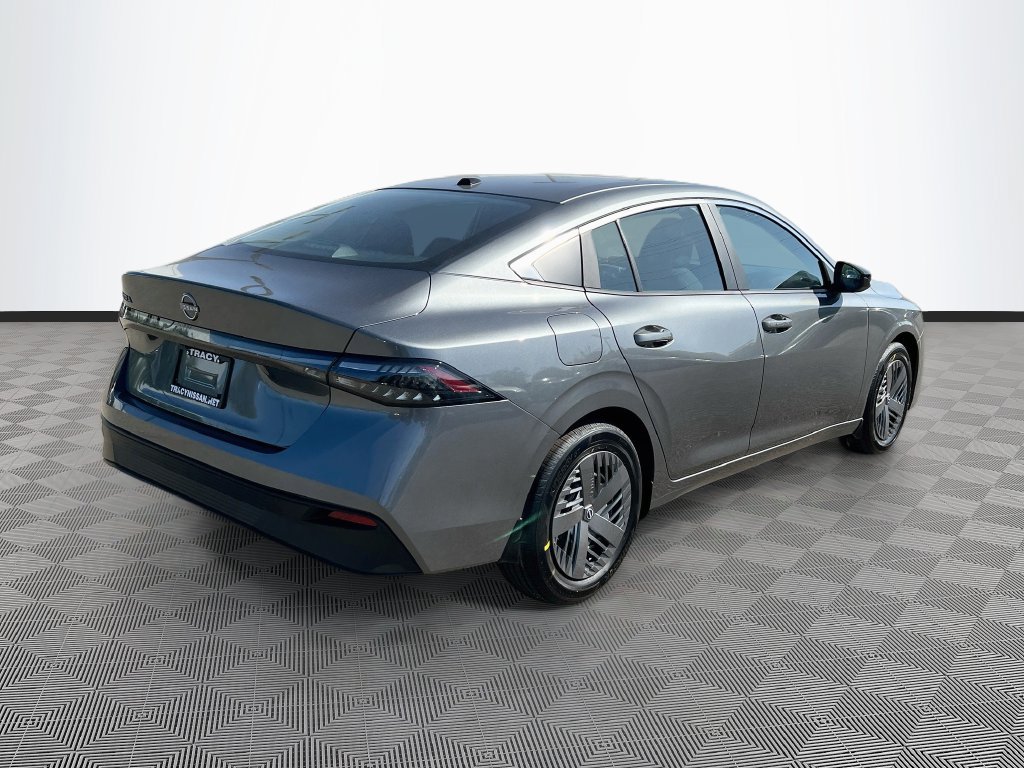 New 2027 Nissan Sentra SV FWD image 7