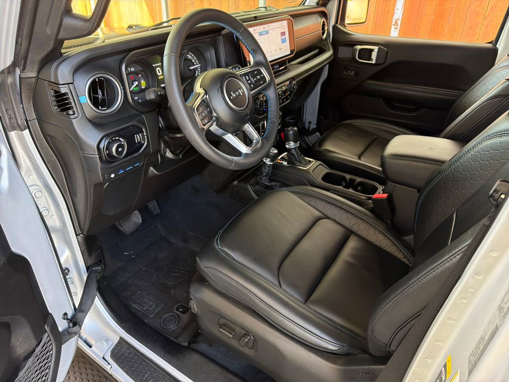 Used 2024 Jeep Wrangler High Altitude image 2