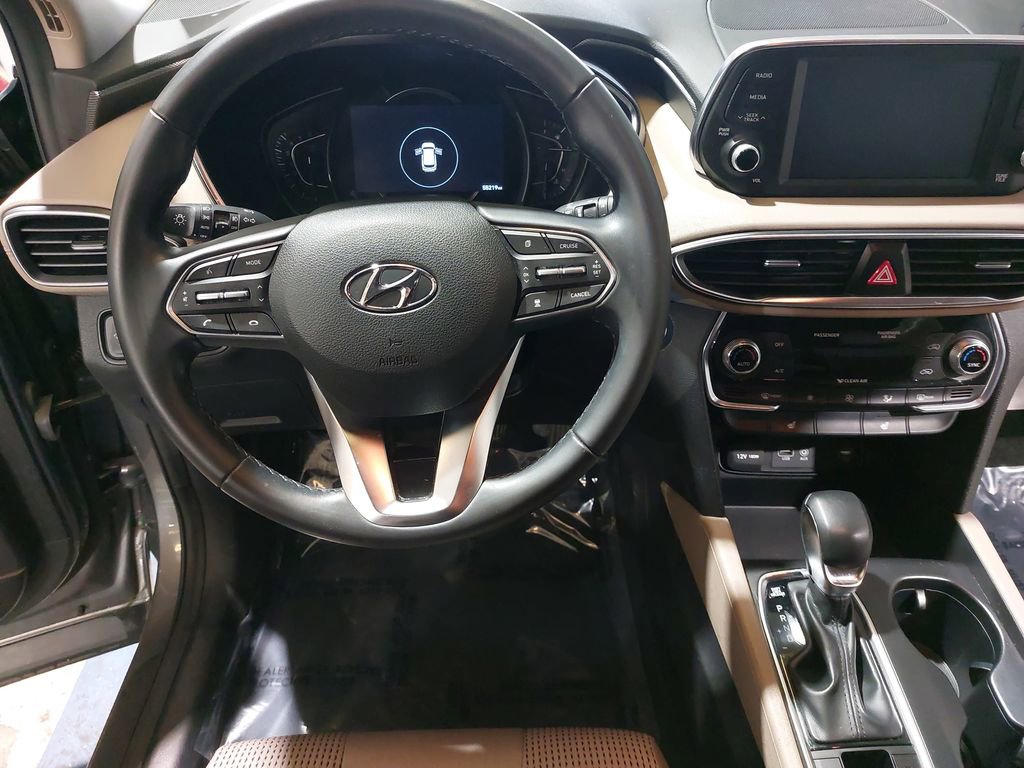 Used 2019 Hyundai Santa Fe SEL FWD image 17