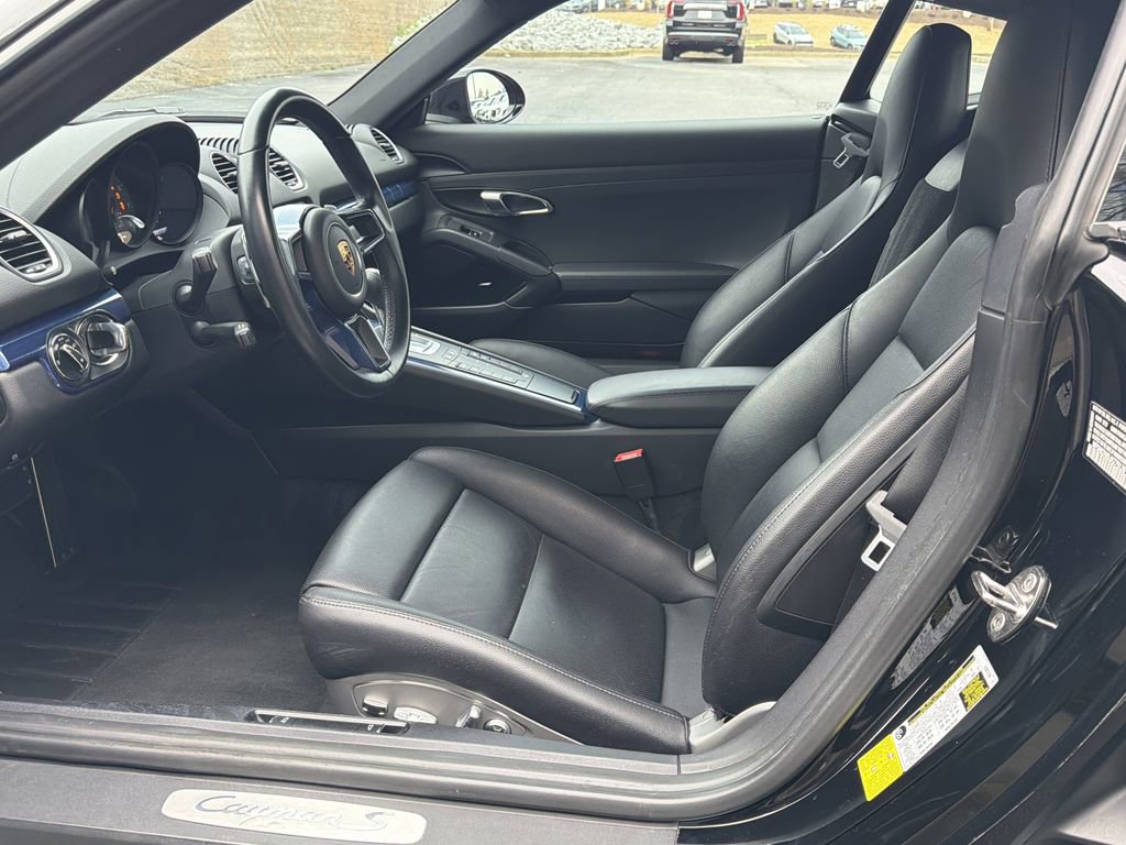 Used 2018 Porsche 718 Cayman image 9