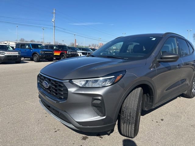 Used 2025 Ford Escape ST-Line w/ Tech Pack #1 image 29