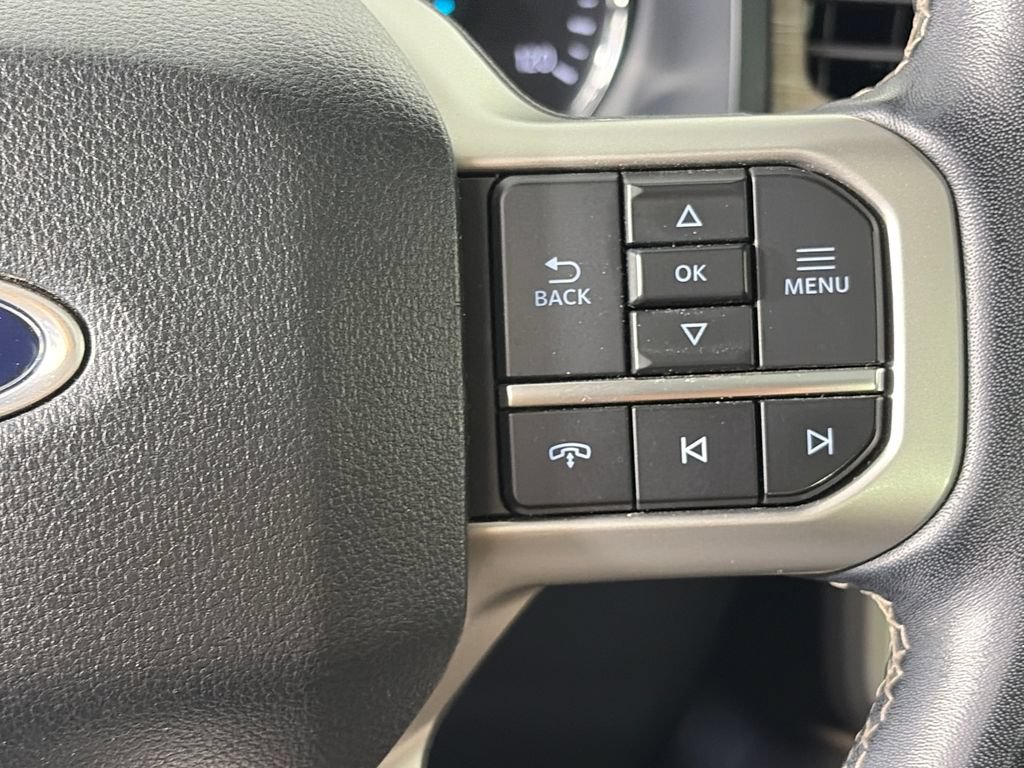 Used 2023 Ford Expedition Limited AWD/4WD image 18
