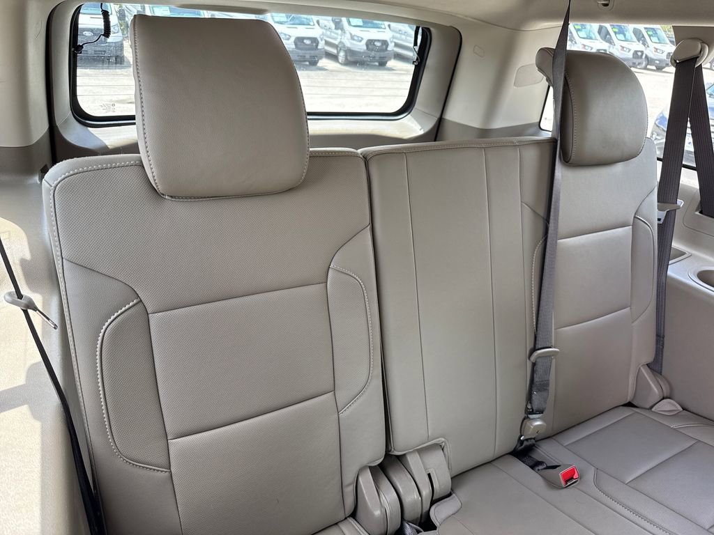 Used 2019 GMC Yukon XL SLT w/ Premium Edition RWD image 29
