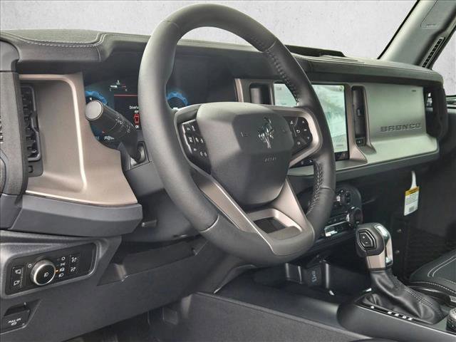 New 2025 Ford Bronco Outer Banks image 3