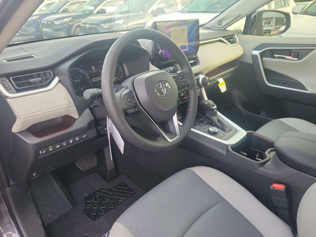 New 2025 Toyota RAV4 Limited image 21