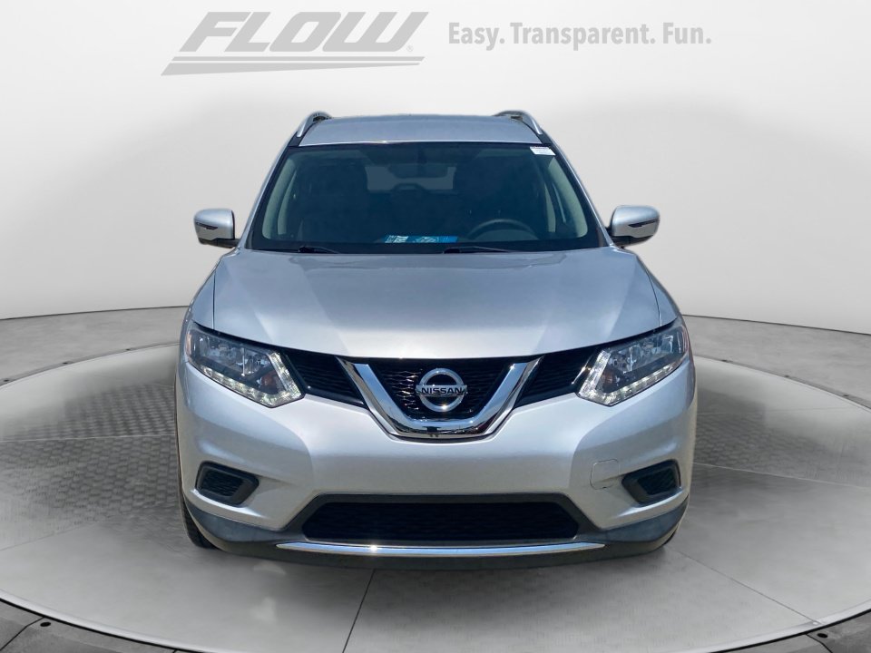 Used 2016 Nissan Rogue SV w/ SV Premium Package FWD image 3