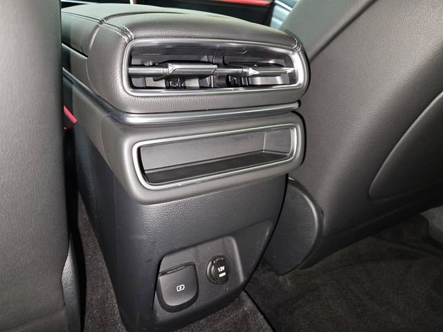 Used 2025 Genesis GV80 2.5T Standard image 16