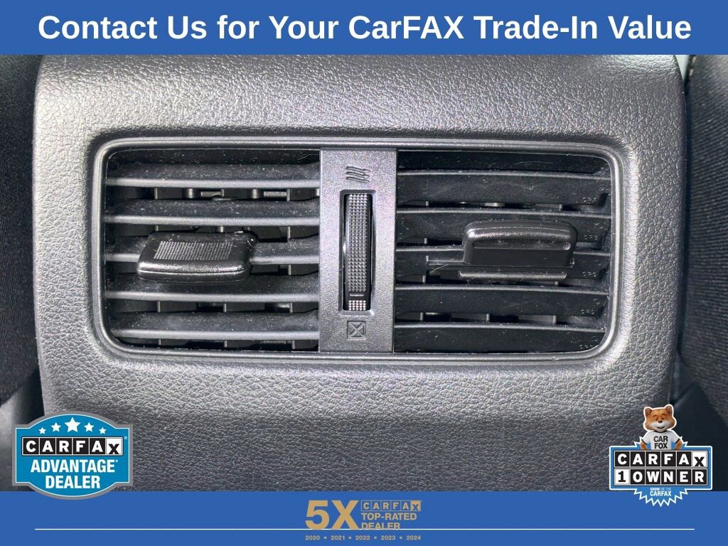 Used 2024 Nissan Rogue S image 30