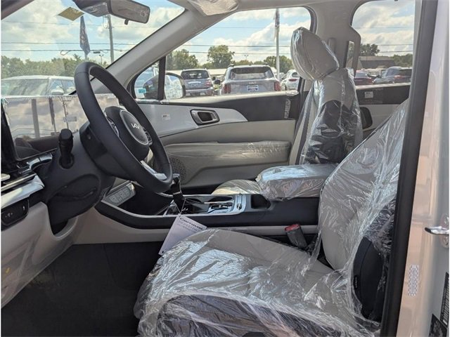 New 2026 Kia Carnival SX w/ SX Dark Edition Package image 12