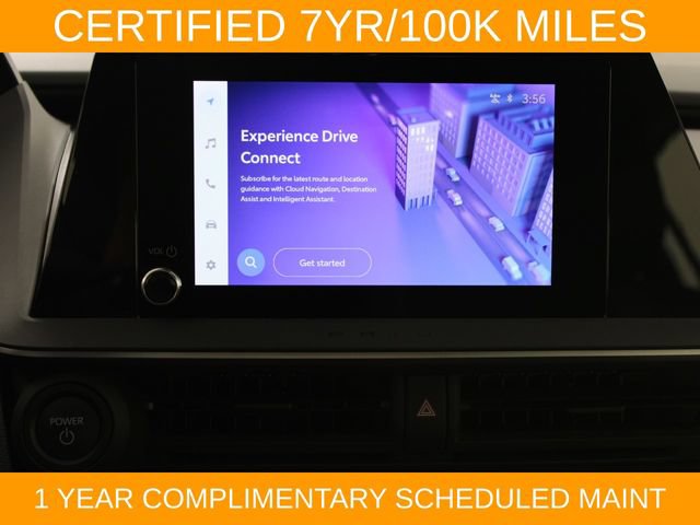 Used 2025 Toyota Prius LE FWD image 25