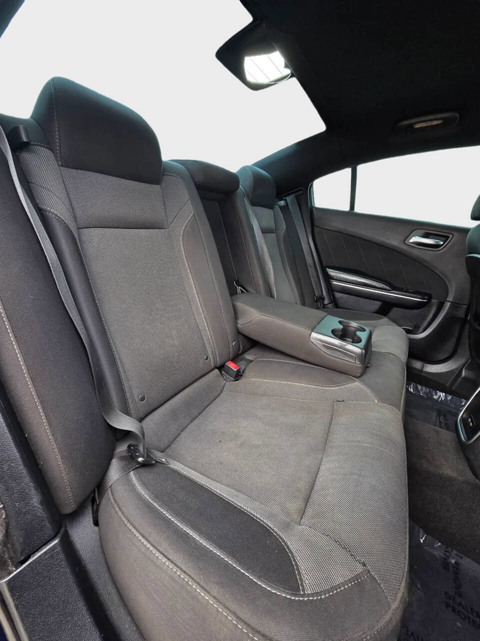 Used 2015 Dodge Charger SXT image 13