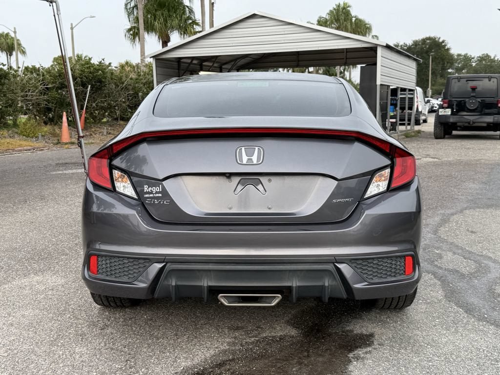 Used 2020 Honda Civic Sport image 6