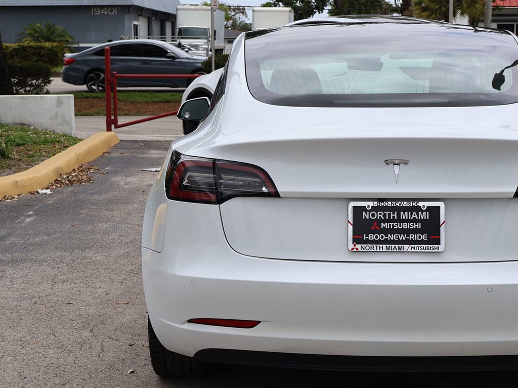 Used 2021 Tesla Model 3 Standard Range Plus RWD image 15