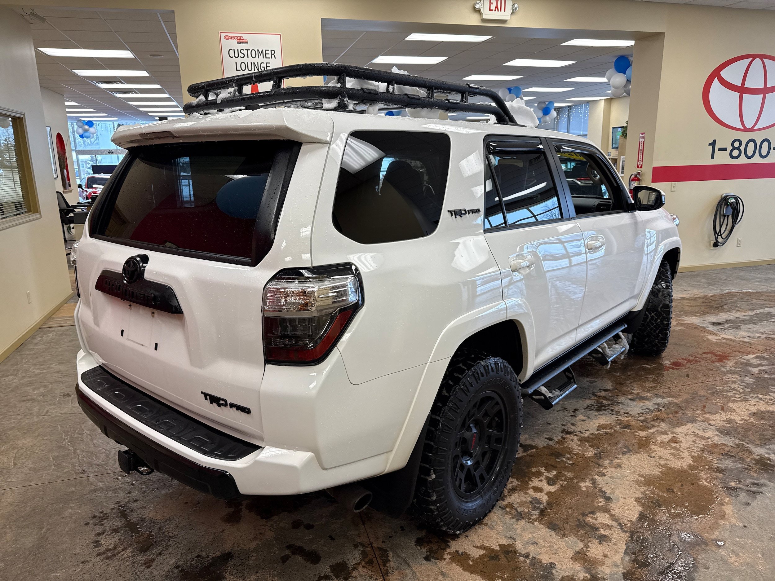 Used 2020 Toyota 4Runner TRD Pro AWD/4WD image 9
