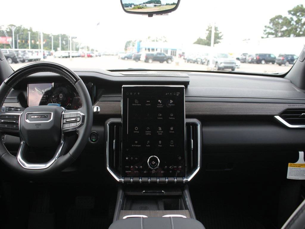 New 2026 GMC Acadia Denali w/ Super Cruise Package image 16