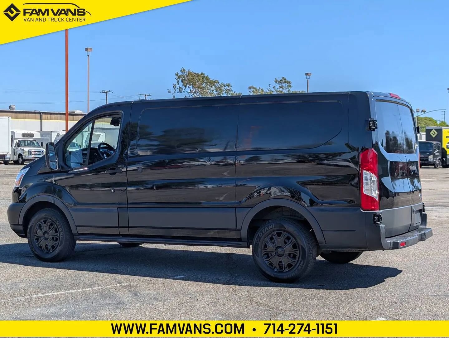 Used 2016 Ford Transit 150 130 Low Roof w/ Exterior Upgrade Package RWD image 5