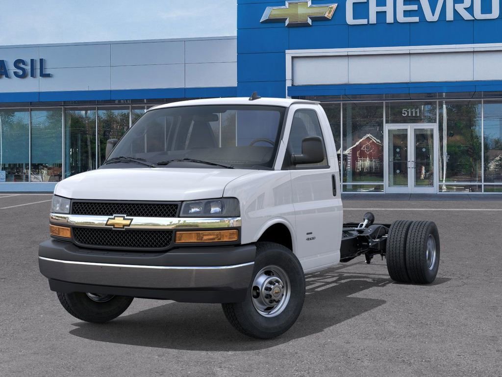 New 2025 Chevrolet Express 3500 w/ Power Convenience Package RWD image 6