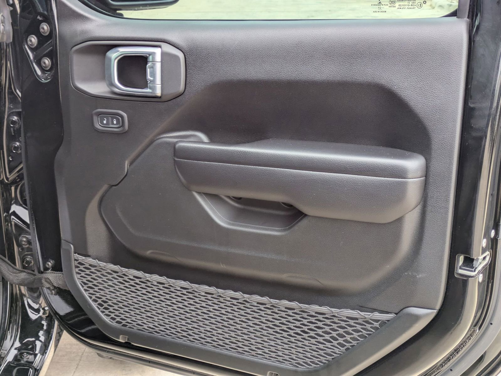 Used 2021 Jeep Wrangler Unlimited Sport image 28