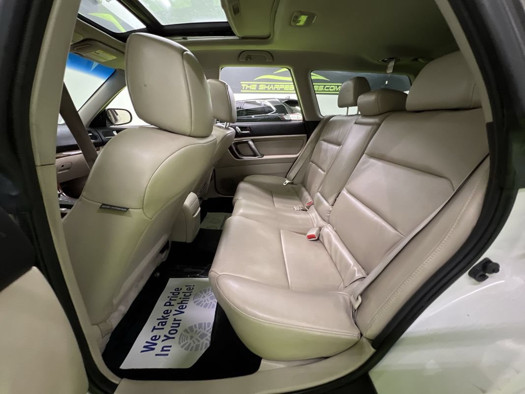 Used 2009 Subaru Outback 2.5i Limited AWD/4WD image 25