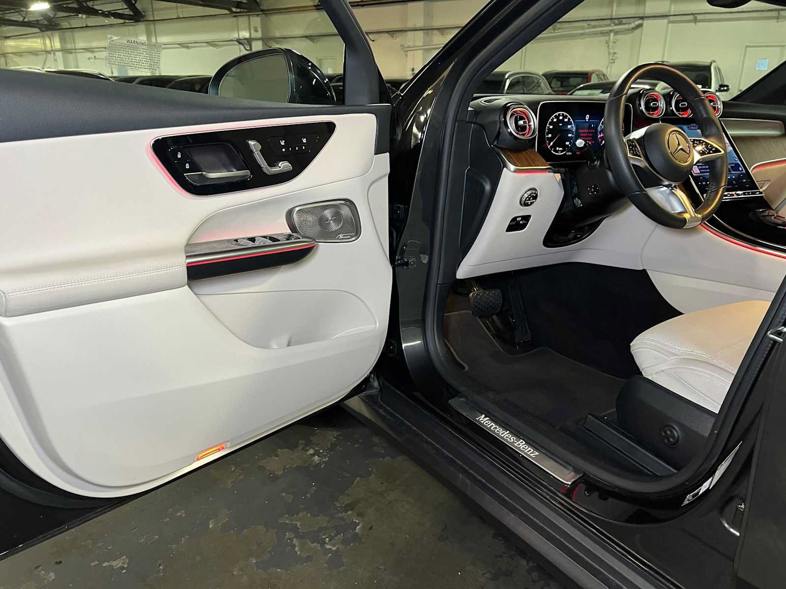 Used 2026 Mercedes-Benz GLC 300 4MATIC image 21