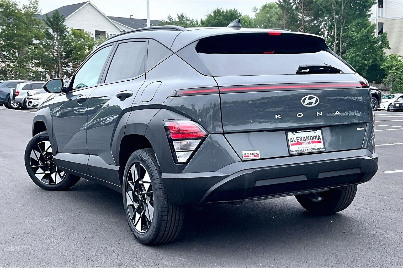 Used 2025 Hyundai Kona SEL AWD/4WD image 10