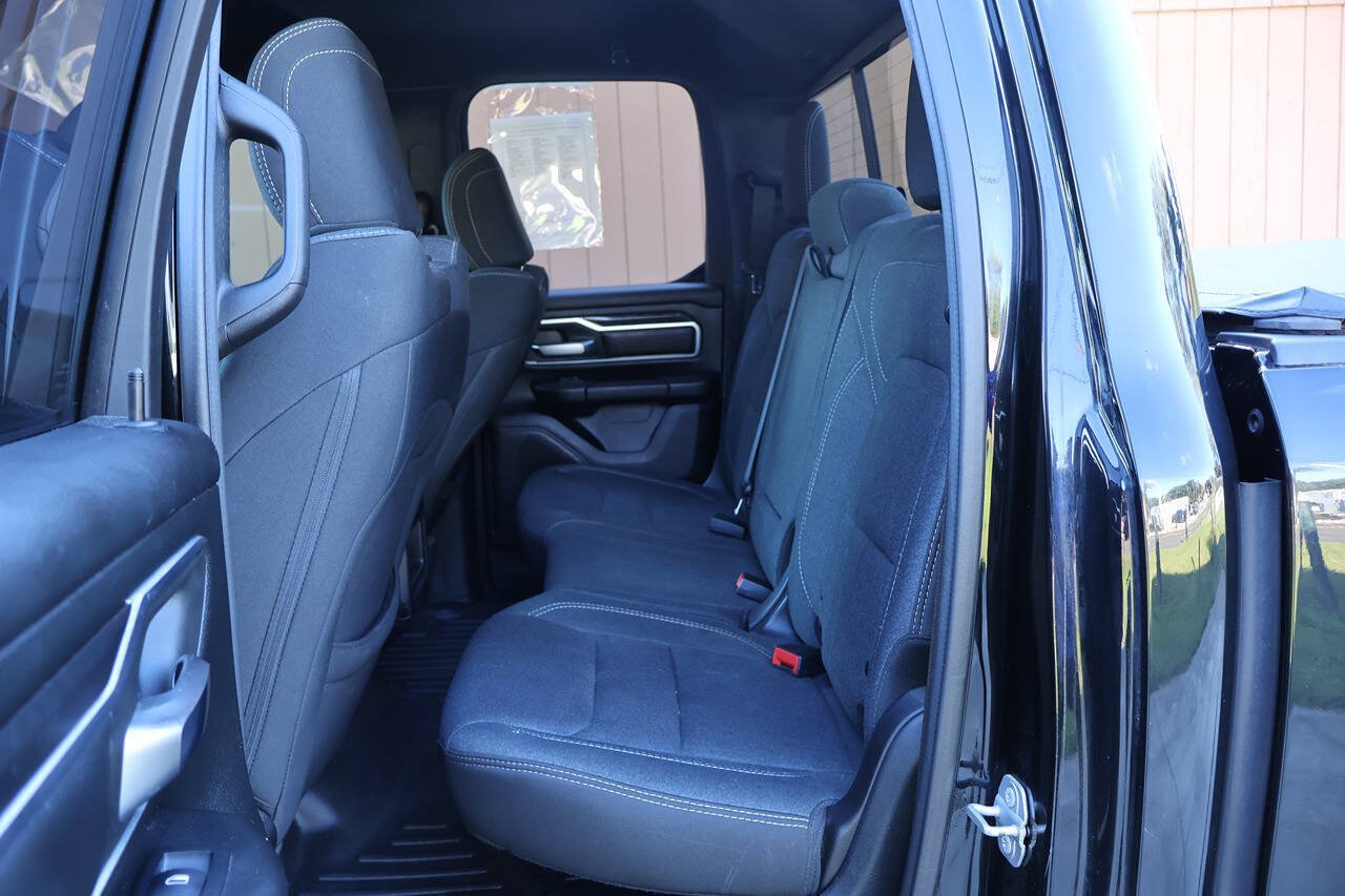 Used 2019 RAM 1500 Big Horn AWD/4WD image 16