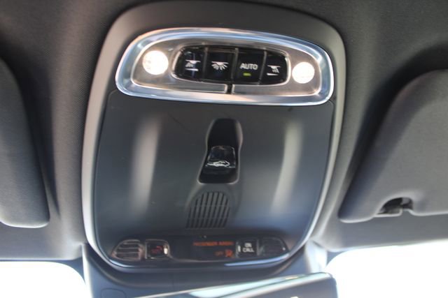 Used 2021 Volvo S60 T8 R-Design w/ Climate Package AWD/4WD image 30