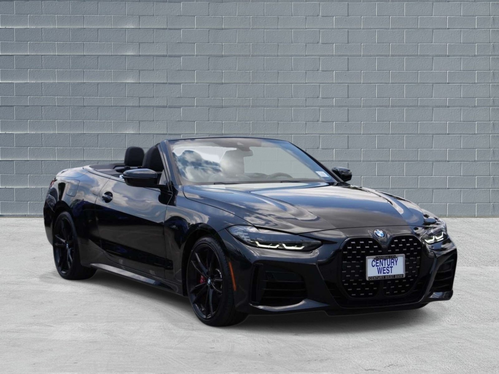 Certified 2024 BMW M440i Convertible w/ Premium Package RWD image 2