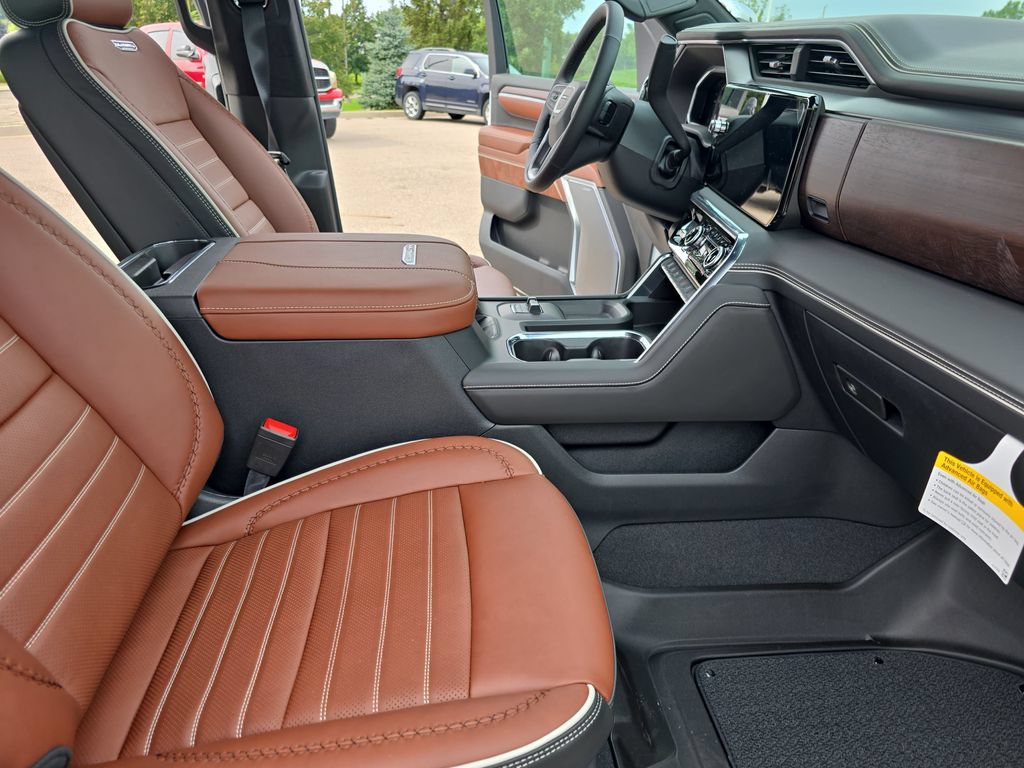 New 2026 GMC Sierra 2500 Denali Ultimate AWD/4WD image 10