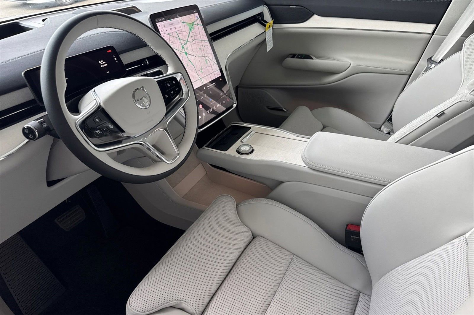 New 2025 Volvo EX90 Plus w/ Protection Package Premier image 11