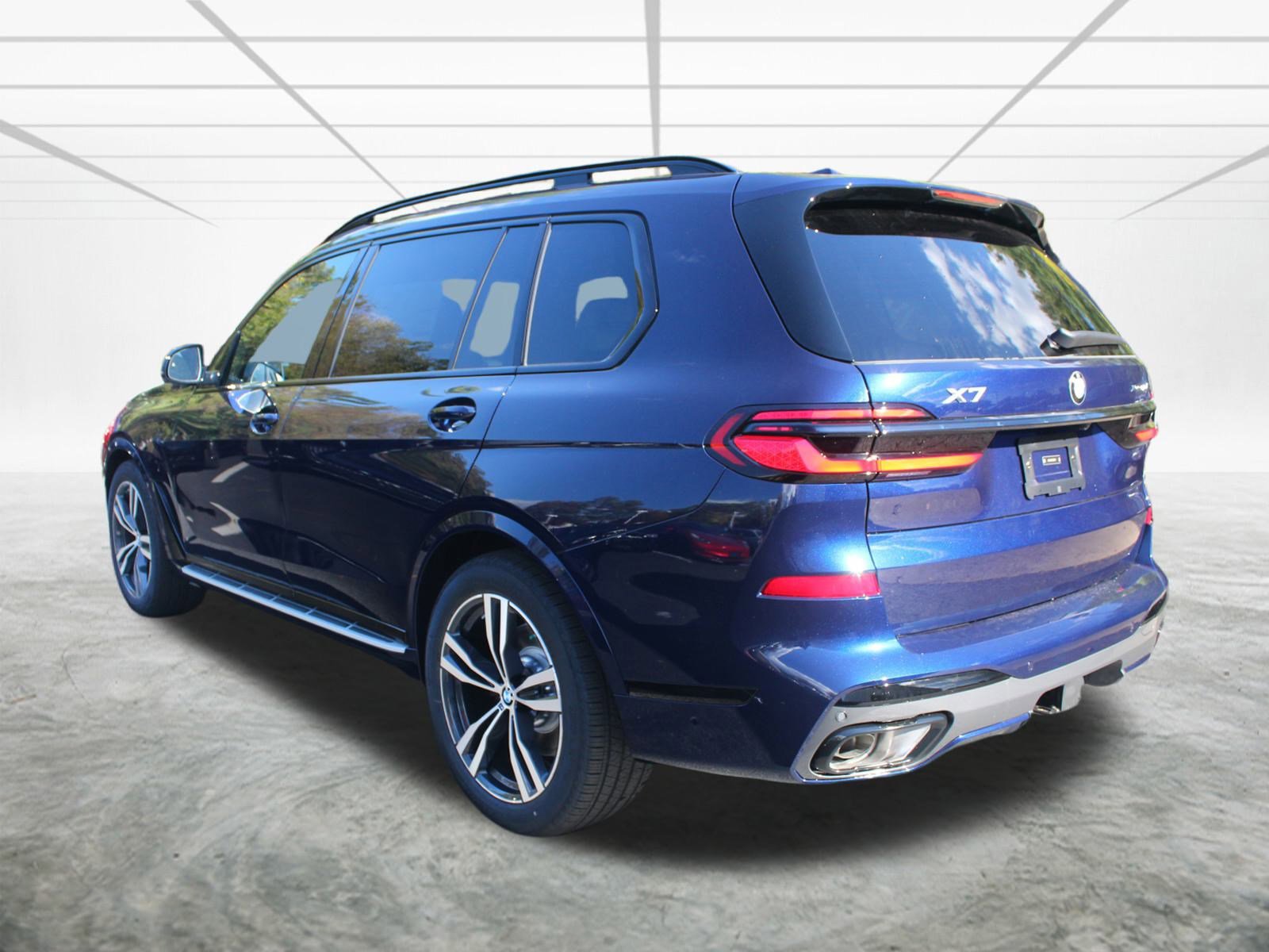 New 2026 BMW X7 xDrive40i w/ Executive Package image 5