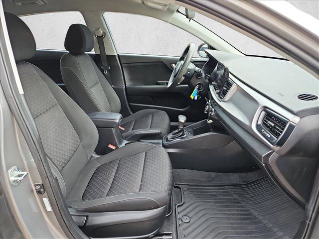 Used 2023 Kia Rio S image 19