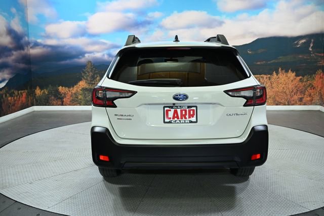 Used 2025 Subaru Outback Premium AWD/4WD image 7