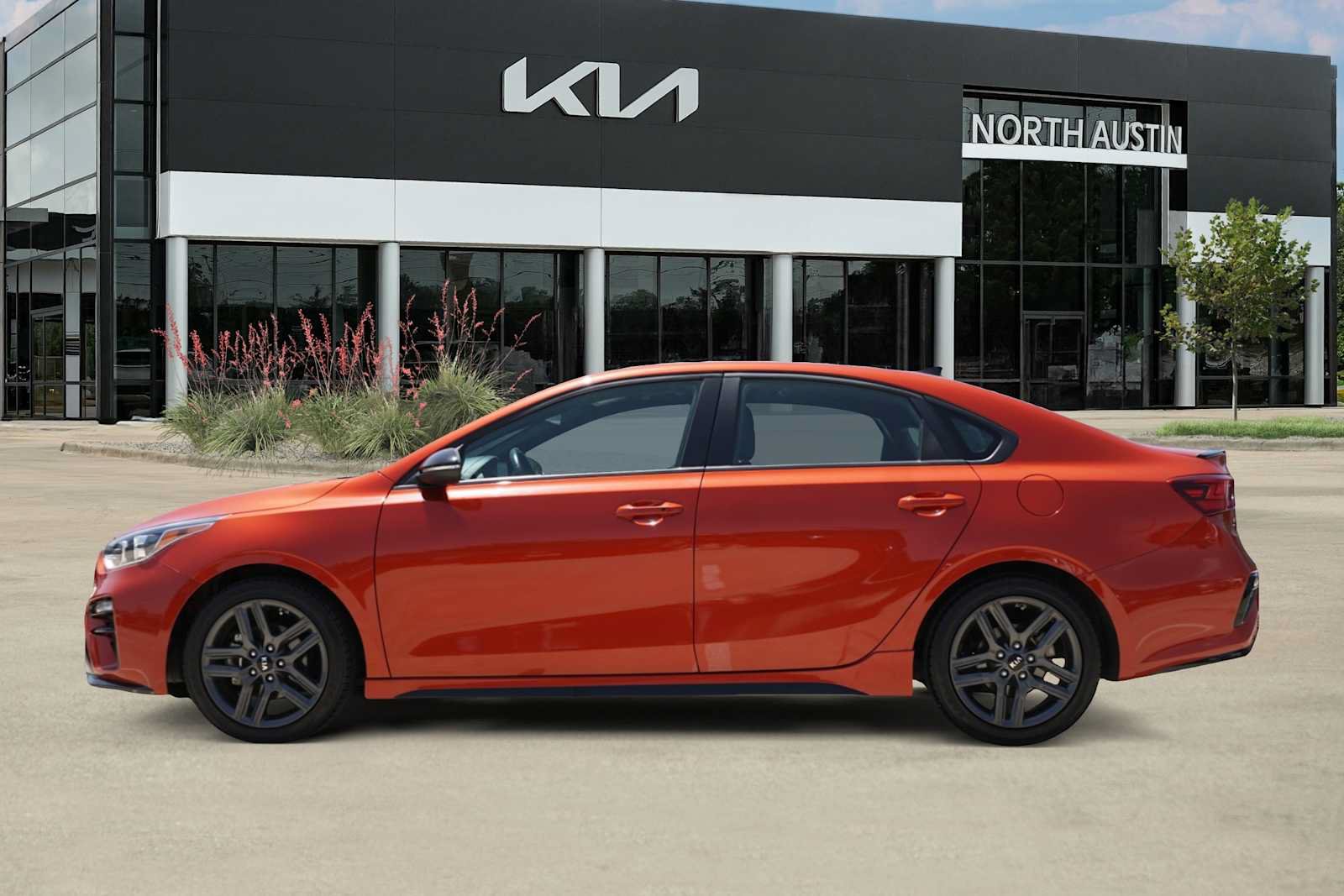Used 2020 Kia Forte GT-Line FWD image 3