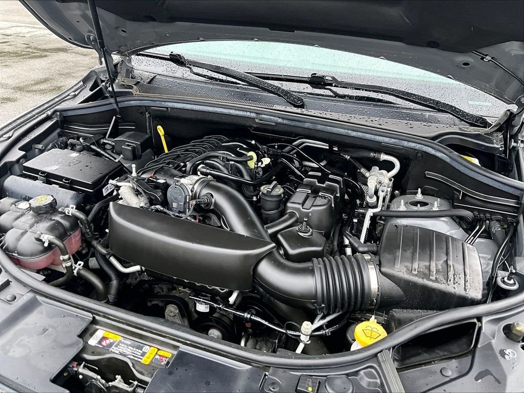 Used 2023 Dodge Durango GT AWD/4WD image 36