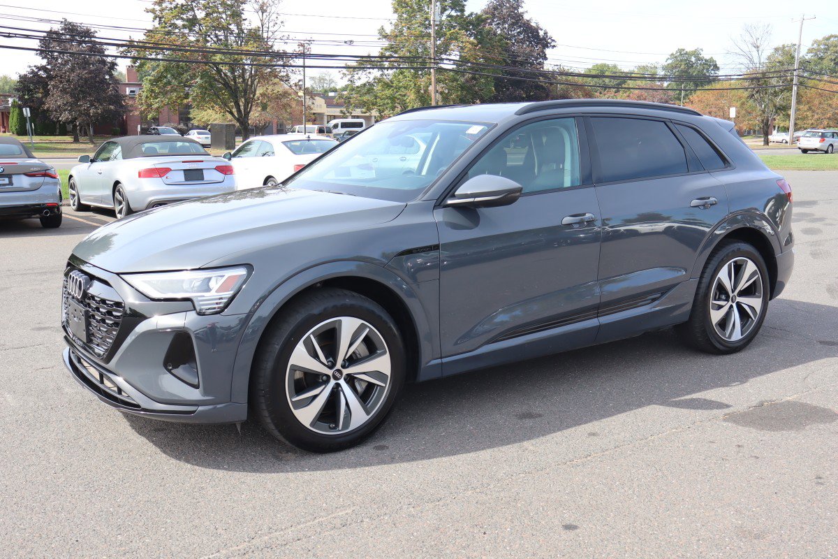 Used 2024 Audi Q8 e-tron Premium