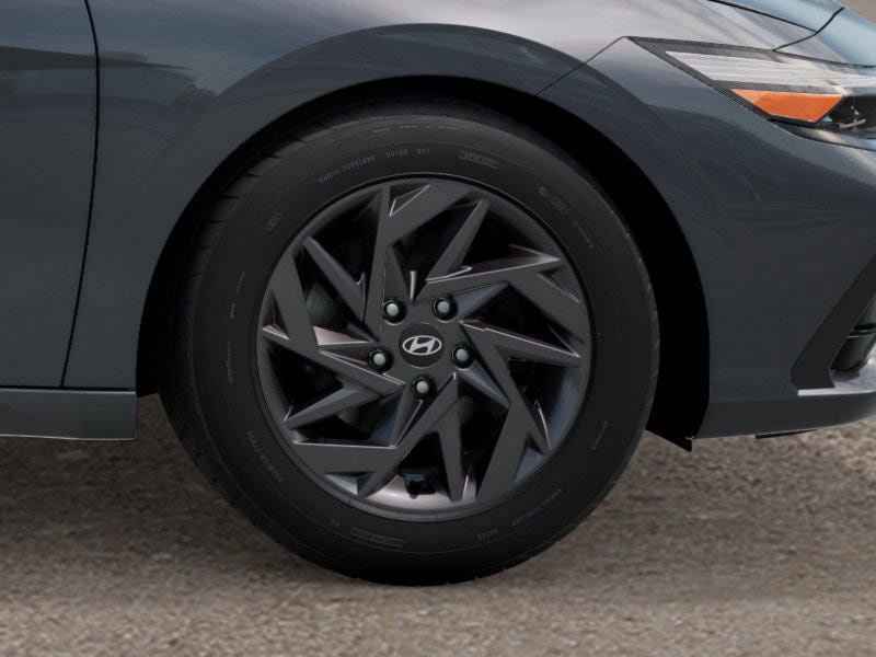 New 2026 Hyundai Elantra Hybrid FWD image 8