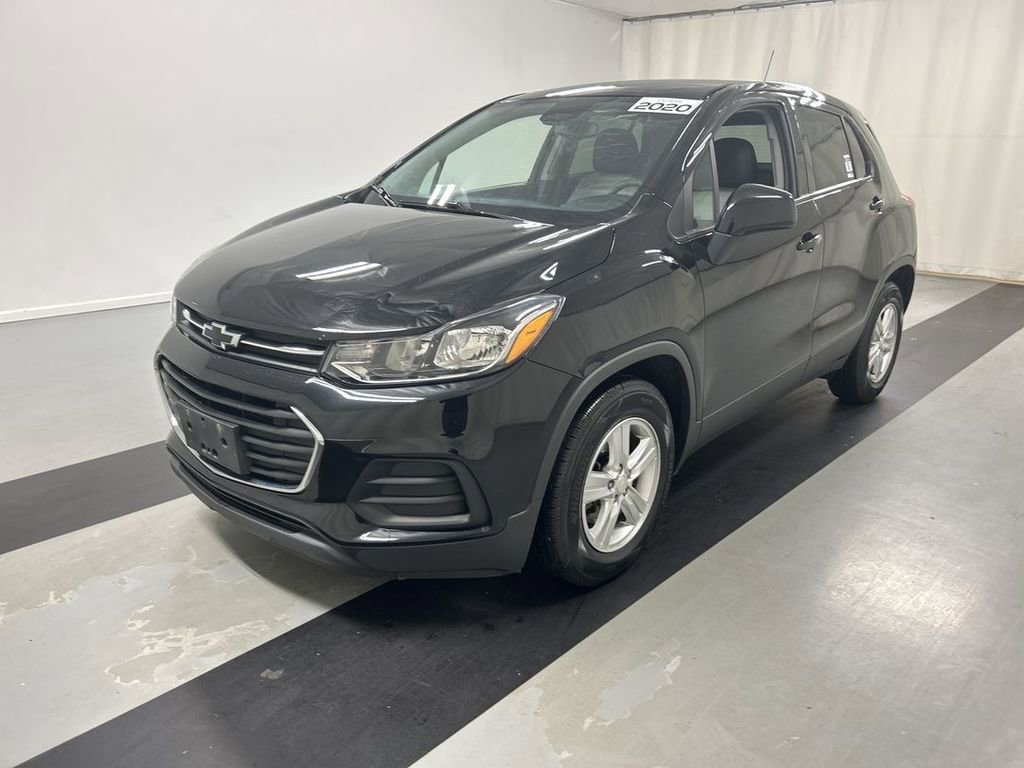 Used 2020 Chevrolet Trax LS w/ Tint and Cruise Package FWD image 5